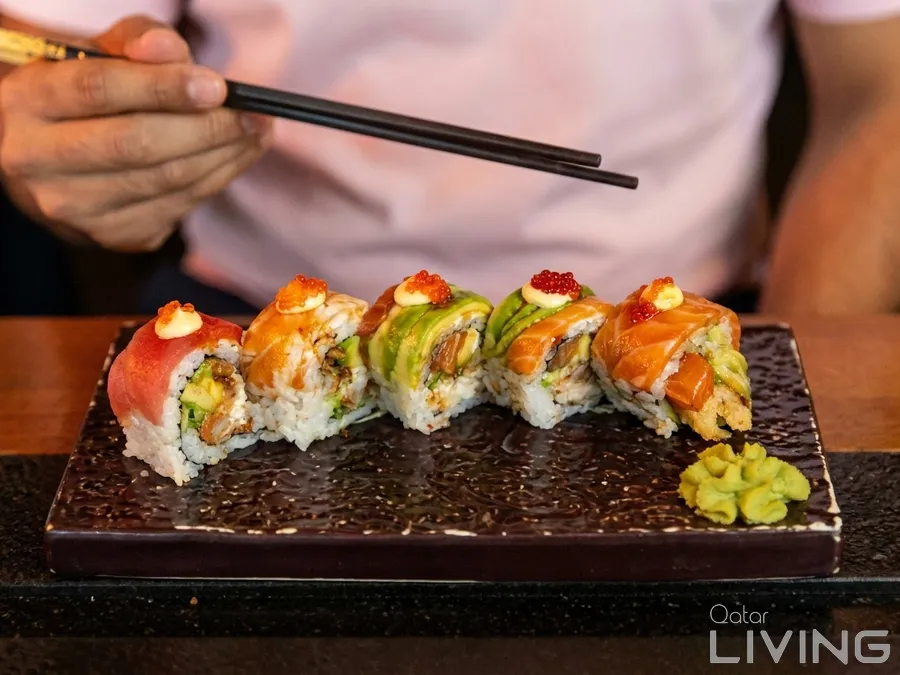 Buy 1 Get 1 - Rainbow Jumbo Maki (Wednesday Deal)