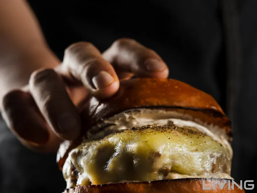 Buy 1 Get 1 - Burger