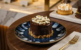 Buy 1 Get 1 - Chocolate Cake