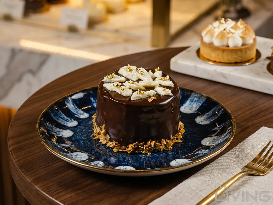 Buy 1 Get 1 - Chocolate Cake