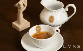 اشترِ مشروبًا ساخنًا واحصل على الثاني مجانًا